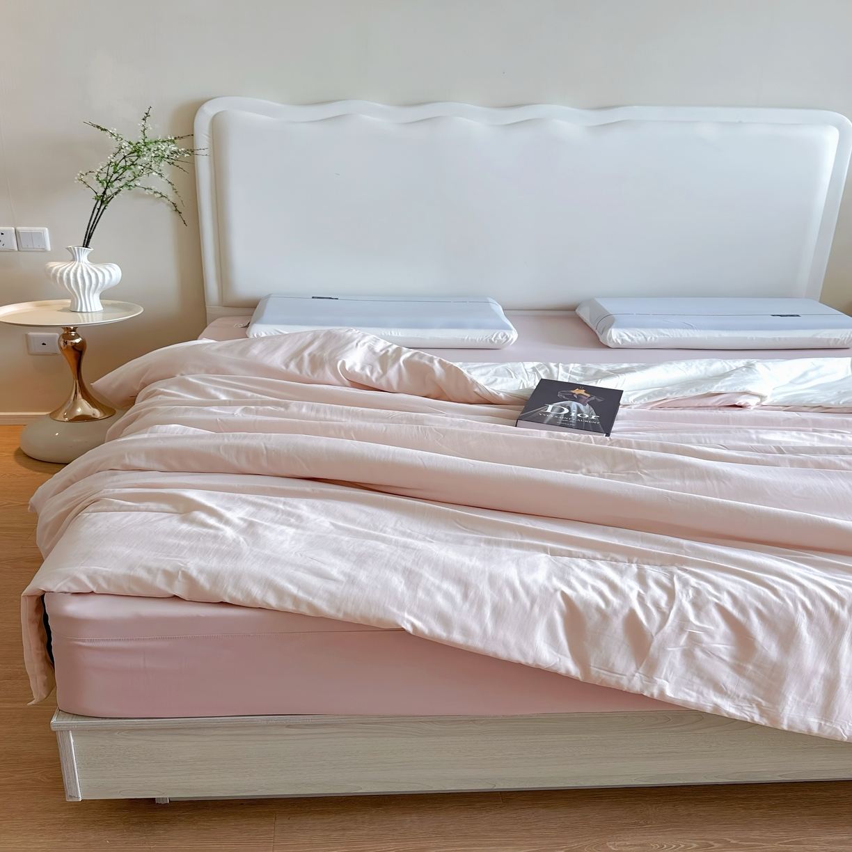 91家纺网 家纺一手货源 找家纺 兜米家居 2025新款深睡星球同款双层控温被被芯pro被春夏子母被芯 柔云粉