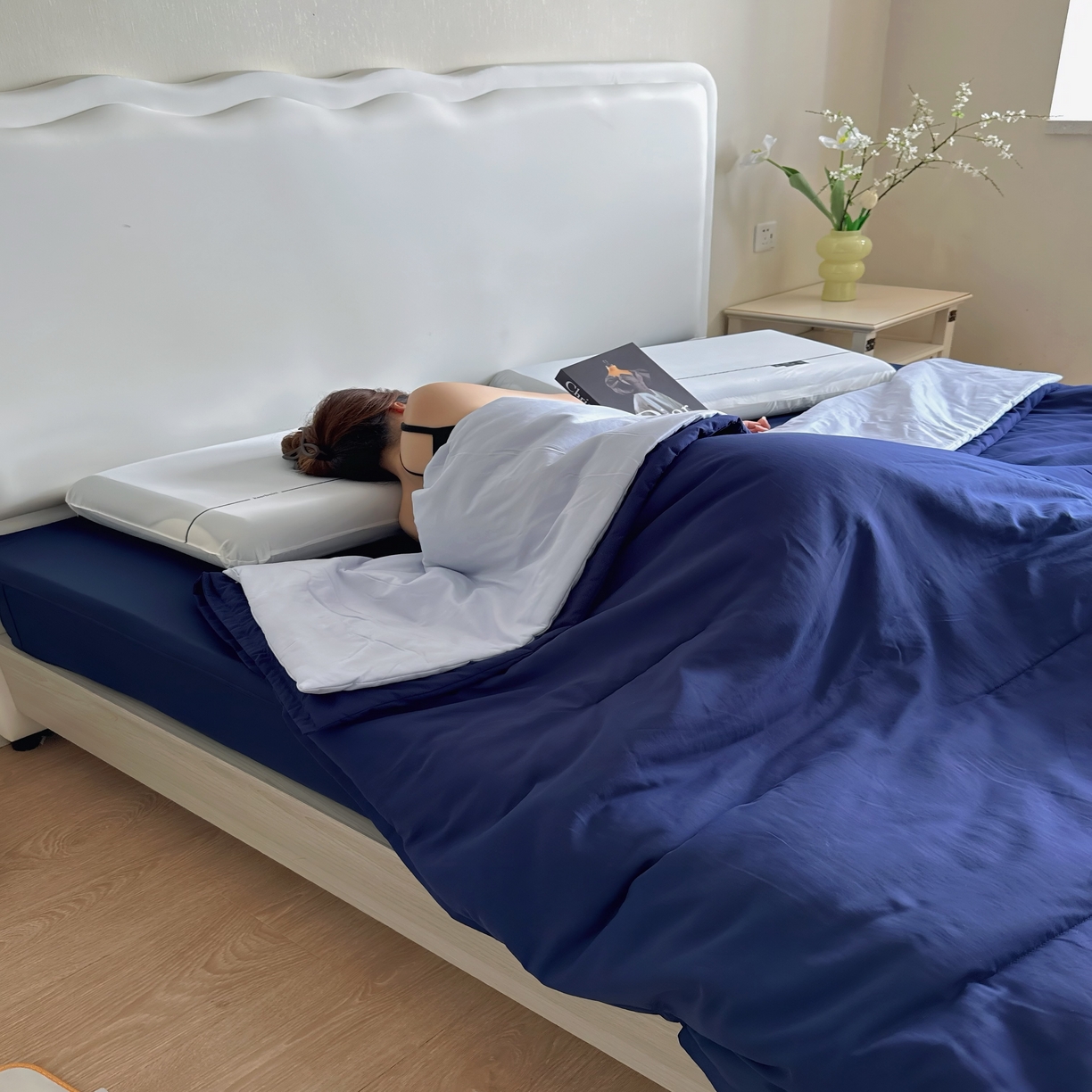 91家纺网 家纺一手货源 找家纺 兜米家居 2025新款深睡星球同款双层控温被被芯pro被春夏子母被芯 深睡蓝