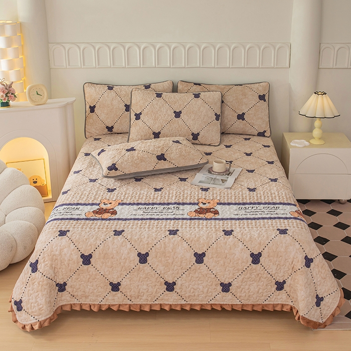 91家纺网 家纺一手货源 找家纺 （总）梦莱家纺 2025新款牛奶绒花边单床盖三件套