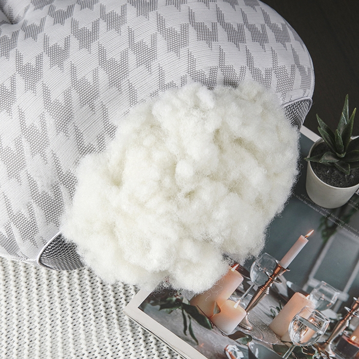 91家纺网 家纺一手货源 找家纺 （总）煌朝家纺 2025新款千鸟格大蜂窝spa枕头枕芯