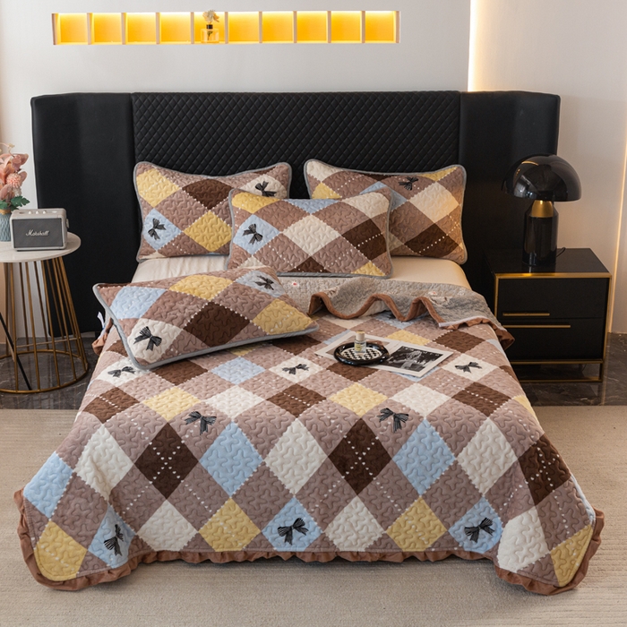 91家纺网 家纺一手货源 找家纺 梦莱家纺 2025新款牛奶绒花边单床盖三件套 优雅蝴蝶结