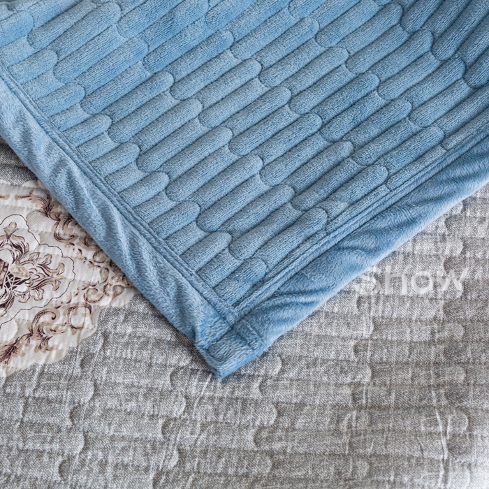 91家纺网 家纺一手货源 找家纺 梦莱家纺 2025新款牛奶绒花边单床盖三件套 海洋蓝