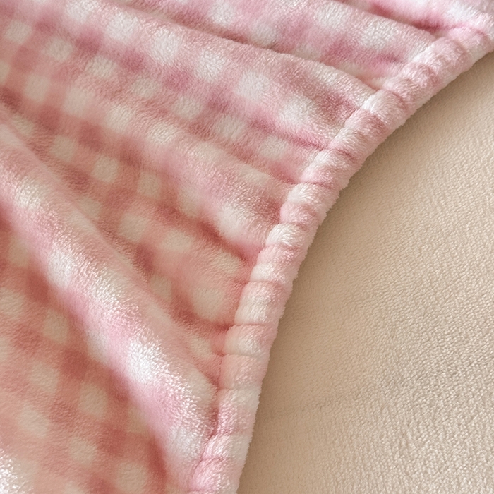 91家纺网 家纺一手货源 找家纺 卡罗兰 2025新款毛巾绣牛奶绒床笠 床笠款-蛋糕狗