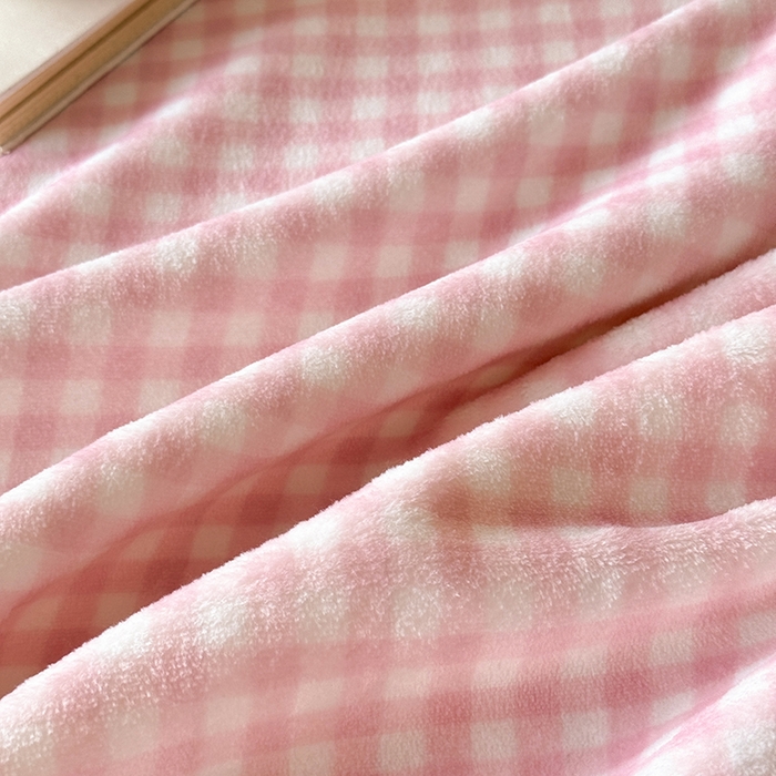 91家纺网 家纺一手货源 找家纺 卡罗兰 2025新款毛巾绣牛奶绒床笠 床笠款-蛋糕狗