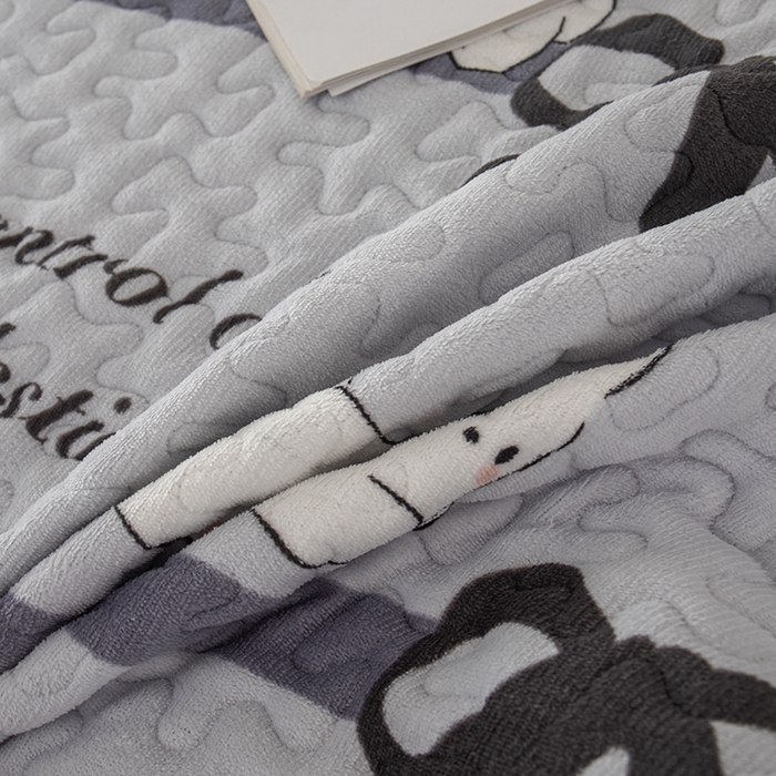 91家纺网 家纺一手货源 找家纺 梦莱家纺 2025新款牛奶绒花边单床盖三件套 可爱小兔