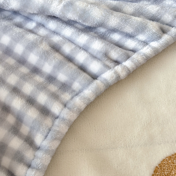 91家纺网 家纺一手货源 找家纺 卡罗兰 2025新款毛巾绣牛奶绒床笠 床笠款-香肠狗