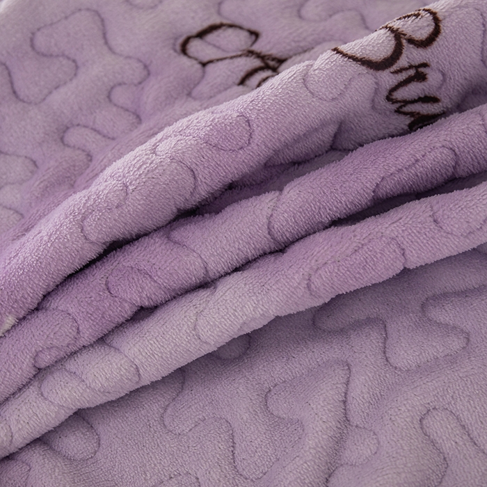 91家纺网 家纺一手货源 找家纺 梦莱家纺 2025新款牛奶绒花边单床盖三件套 蔷薇花开