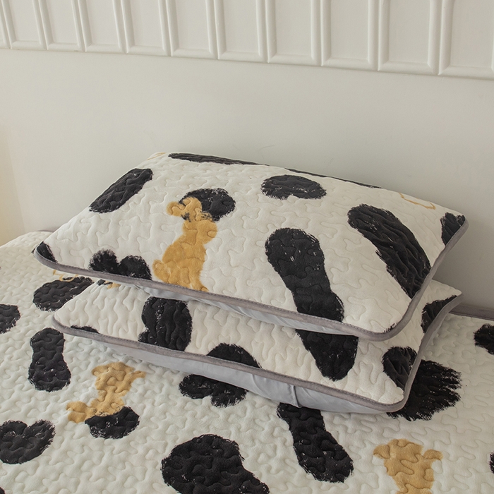 91家纺网 家纺一手货源 找家纺 梦莱家纺 2025新款牛奶绒花边单床盖三件套 心意