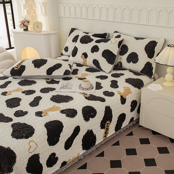 91家纺网 家纺一手货源 找家纺 梦莱家纺 2025新款牛奶绒花边单床盖三件套 心意