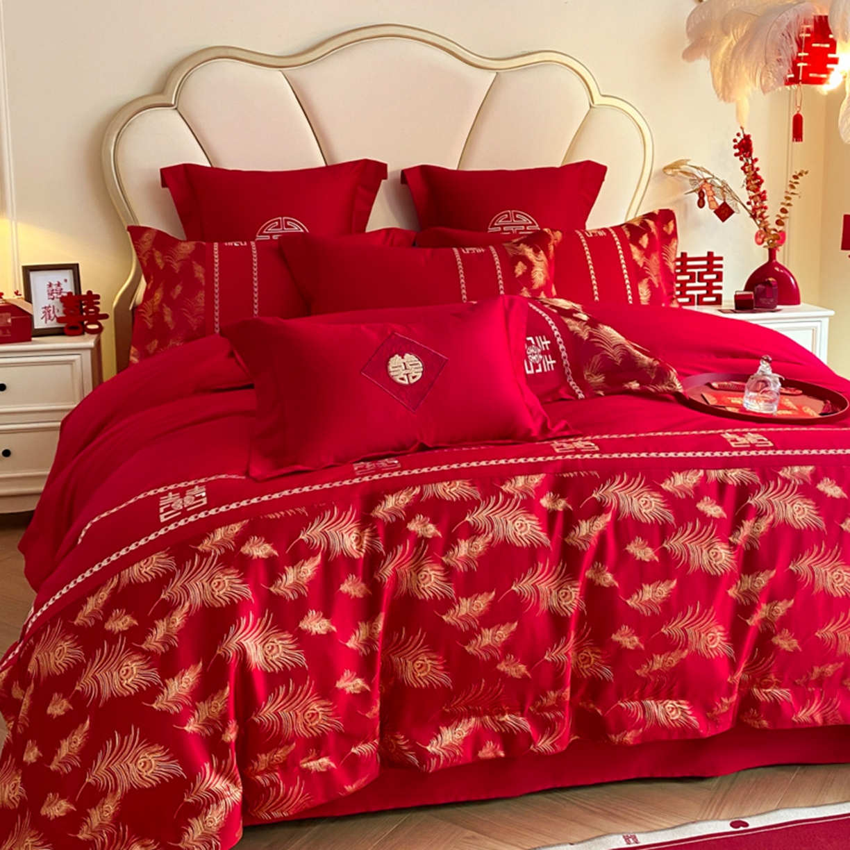 91家纺网 家纺一手货源 找家纺 博纳家纺 2025新款亲肤棉婚庆绣花款四件套 一往情深