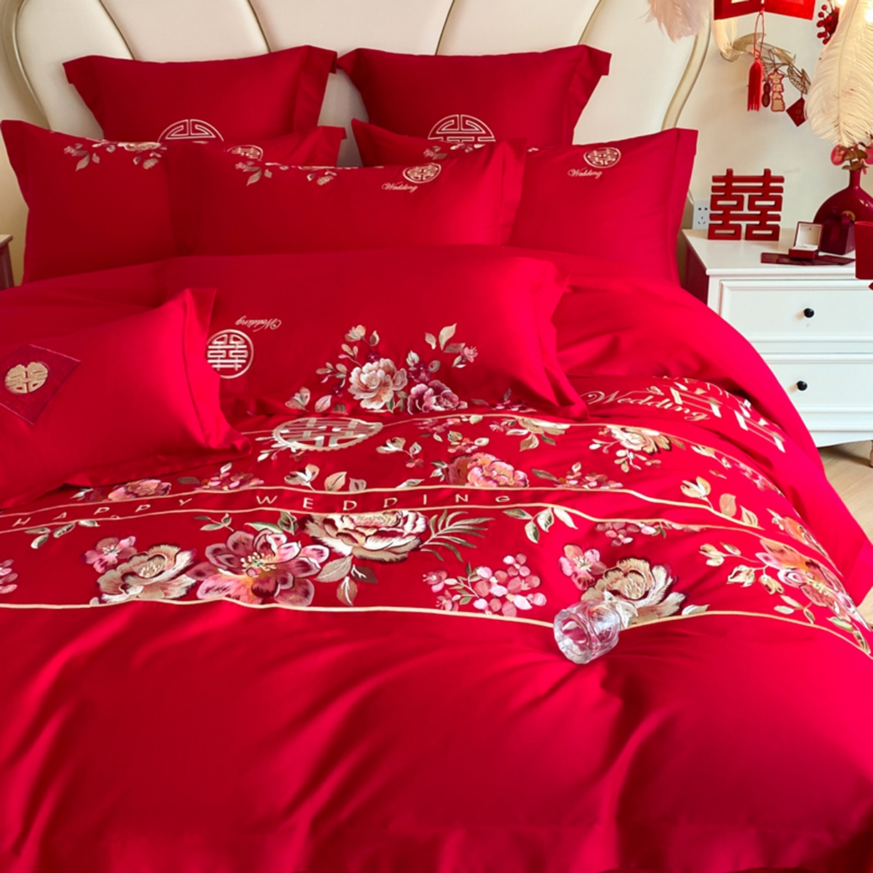 91家纺网 家纺一手货源 找家纺 博纳家纺 2025新款亲肤棉婚庆绣花款四件套 喜爱