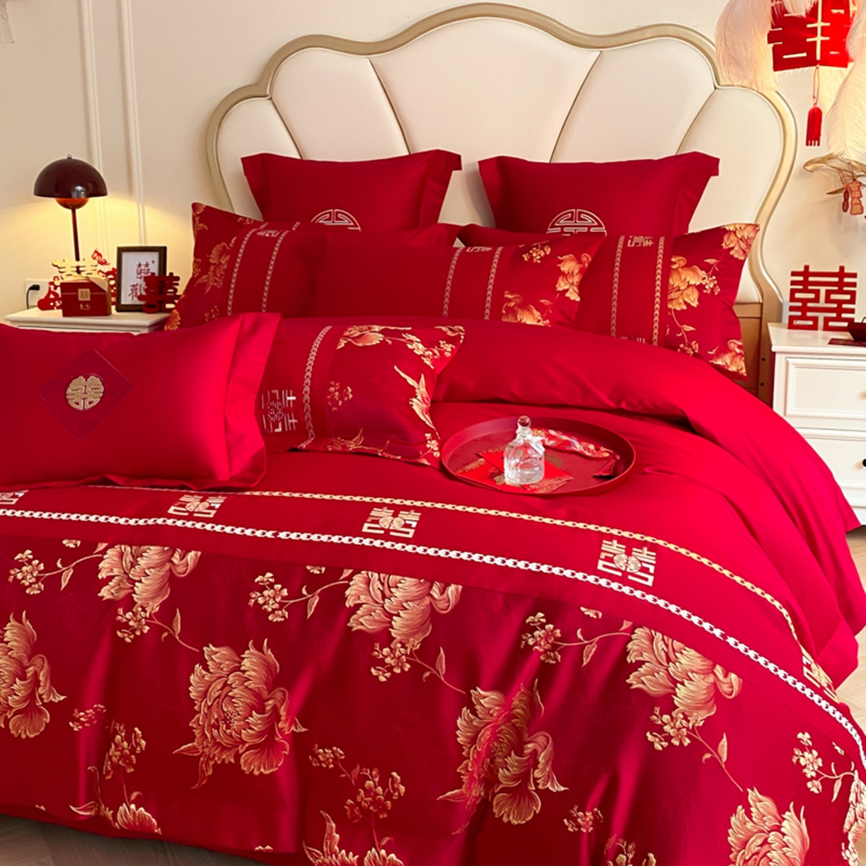 91家纺网 家纺一手货源 找家纺 博纳家纺 2025新款亲肤棉婚庆绣花款四件套 富贵传承