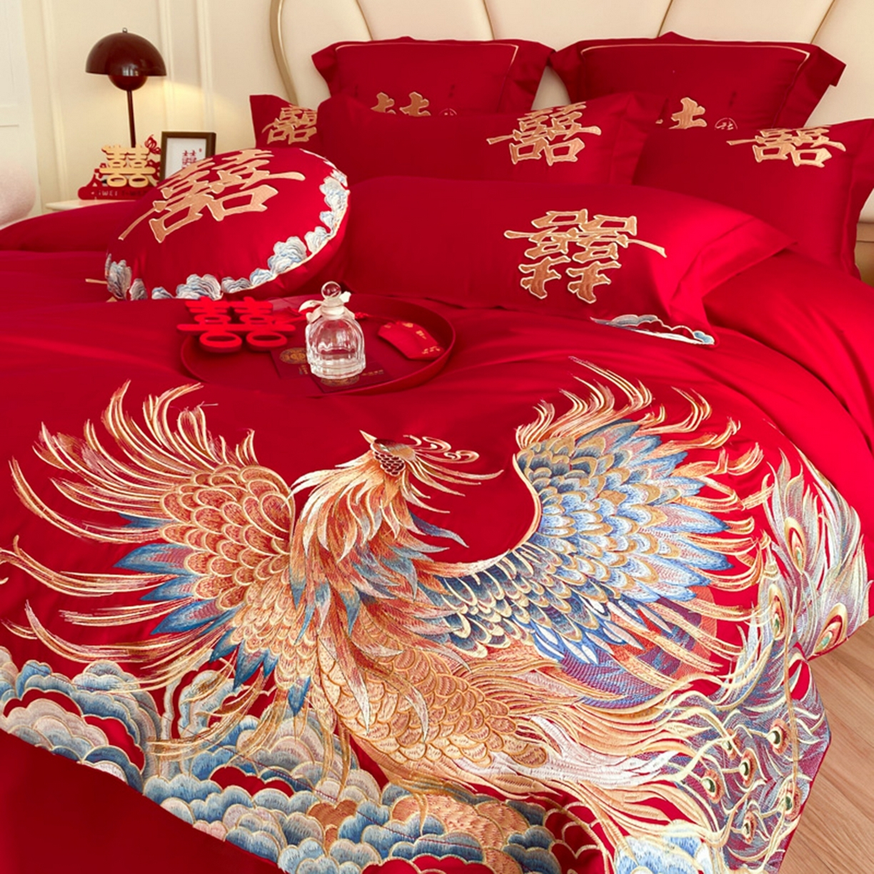 91家纺网 家纺一手货源 找家纺 博纳家纺 2025新款亲肤棉婚庆绣花款四件套 龙凤呈祥