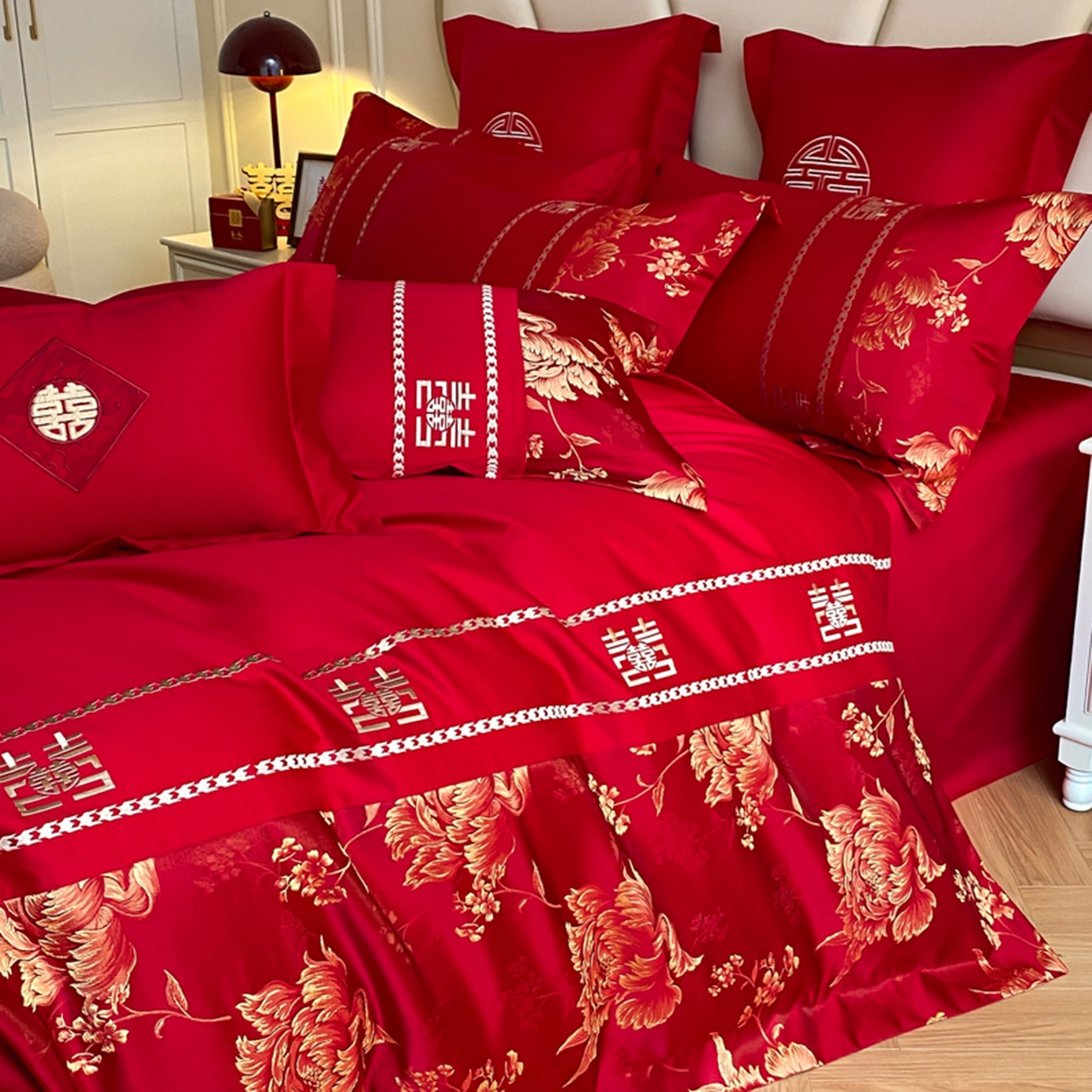 91家纺网 家纺一手货源 找家纺 博纳家纺 2025新款亲肤棉婚庆绣花款四件套 富贵传承