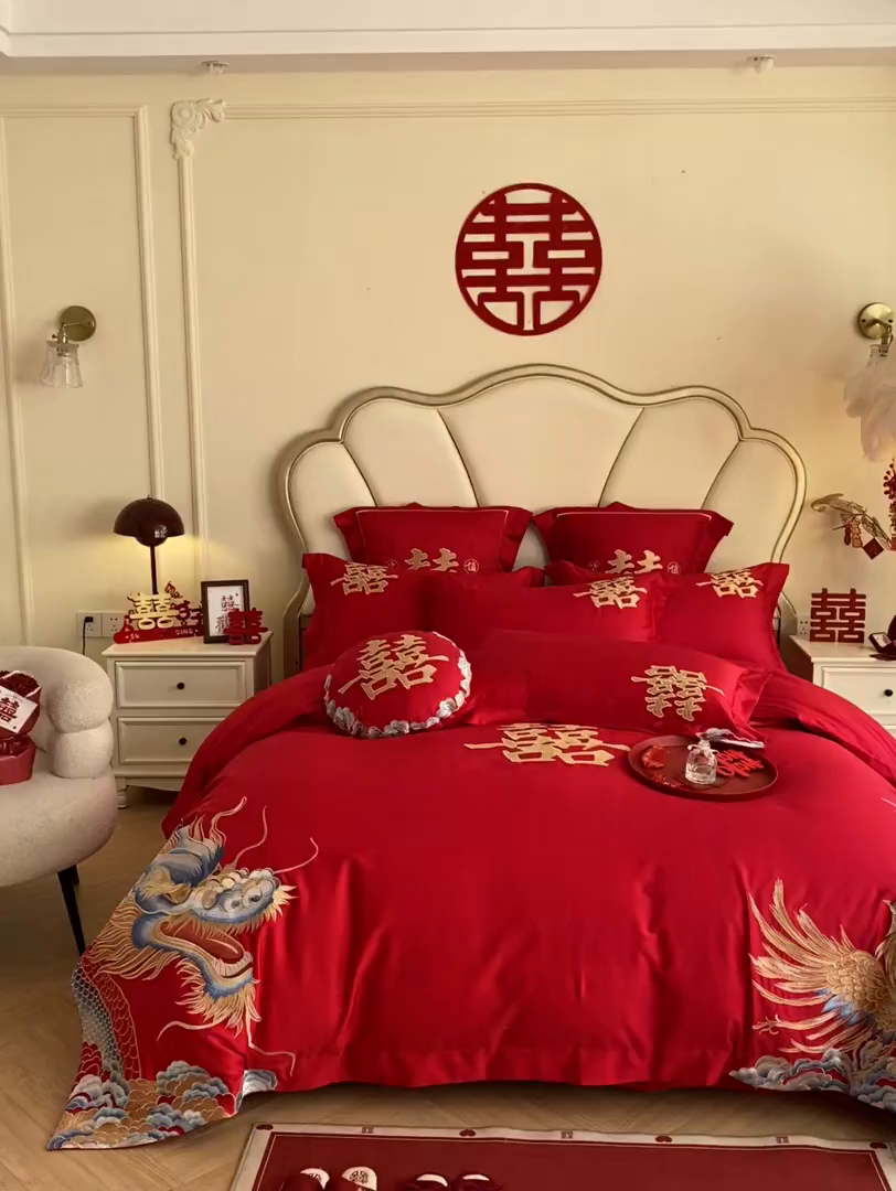 91家纺网 家纺一手货源 找家纺 博纳家纺 2025新款亲肤棉婚庆绣花款四件套 龙凤呈祥