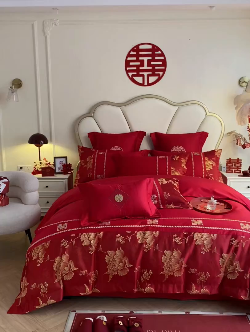 91家纺网 家纺一手货源 找家纺 博纳家纺 2025新款亲肤棉婚庆绣花款四件套 富贵传承