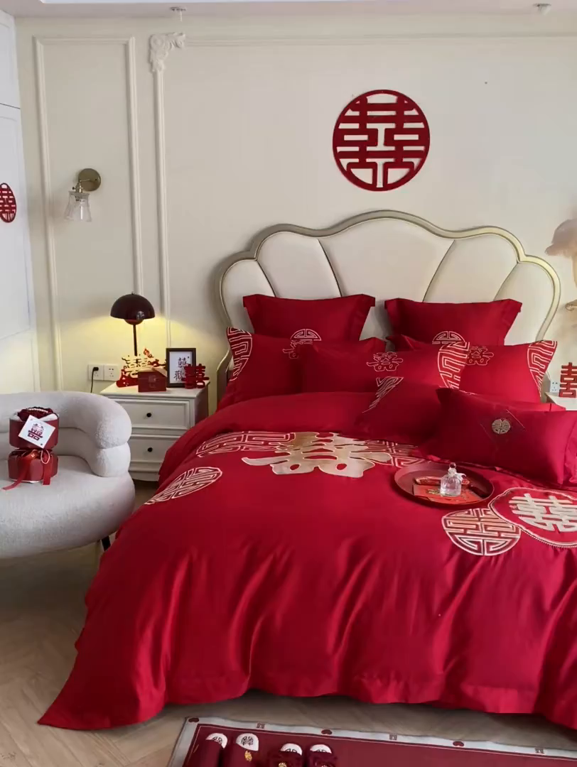 91家纺网 家纺一手货源 找家纺 博纳家纺 2025新款亲肤棉婚庆绣花款四件套 百喜纳福