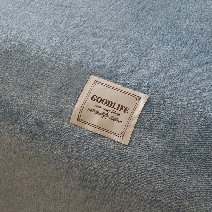 91家纺网 家纺一手货源 找家纺 悦然毛巾被 2025新款300克印花牛奶绒盖毯休闲毯素色毛毯毯子 浅蓝