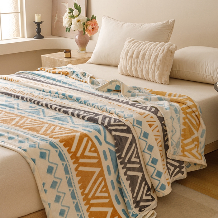 91家纺网 家纺一手货源 找家纺 悦然毛巾被 2025新款300克印花牛奶绒盖毯休闲毯素色毛毯毯子 自由织梦