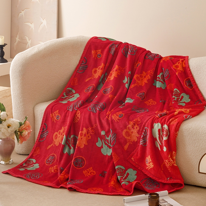 91家纺网 家纺一手货源 找家纺 悦然毛巾被 2025新款300克印花牛奶绒盖毯休闲毯素色毛毯毯子 百福毯红