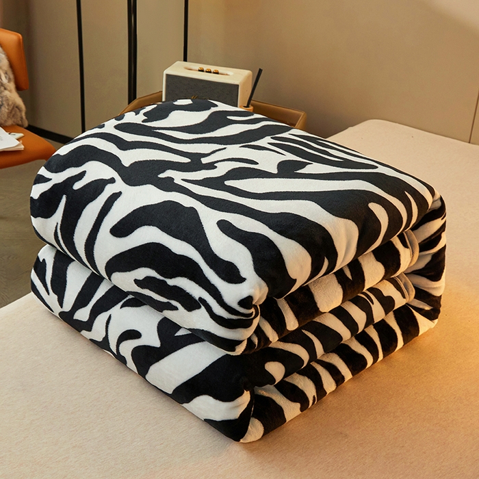 91家纺网 家纺一手货源 找家纺 （总）悦然毛巾被 2025新款300克印花牛奶绒盖毯休闲毯素色毛毯毯子