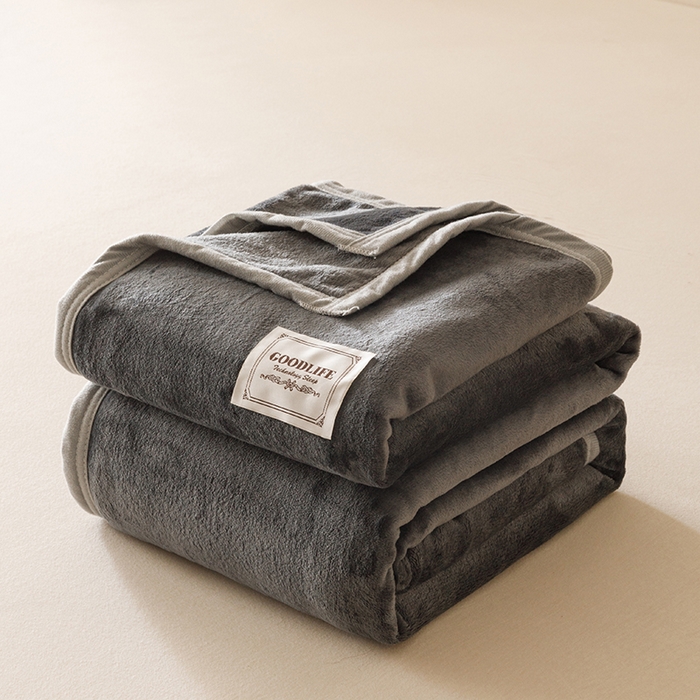 91家纺网 家纺一手货源 找家纺 （总）悦然毛巾被 2025新款300克印花牛奶绒盖毯休闲毯素色毛毯毯子