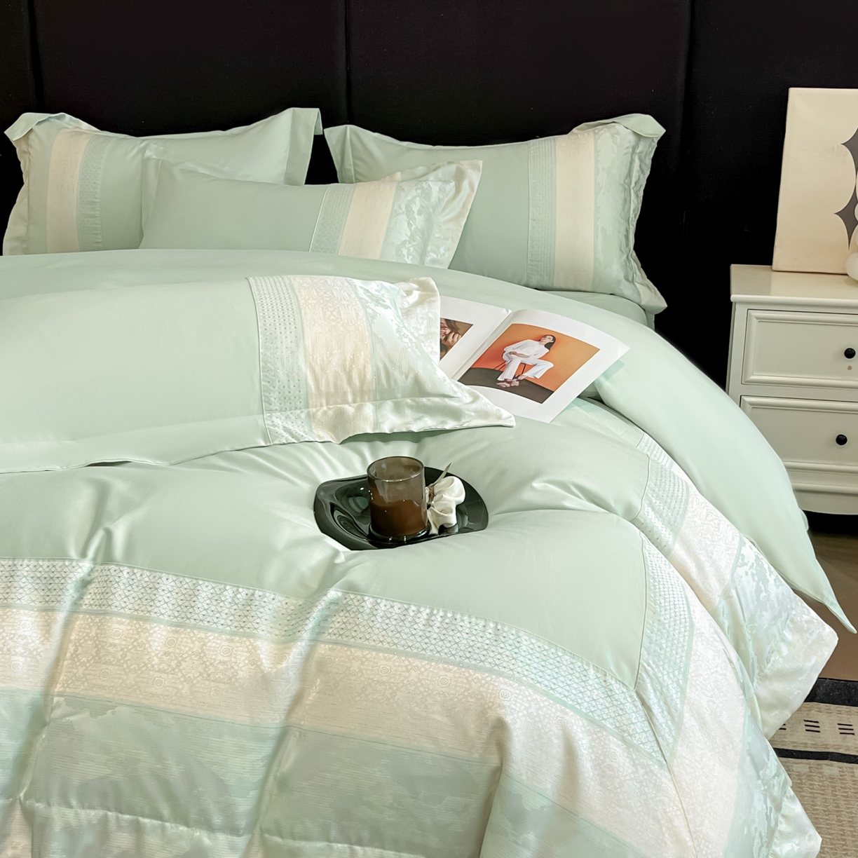 91家纺网 家纺一手货源 找家纺 博纳家纺 2025新款多色色织提花宽边高级简奢款亲肤棉四件套-纸落云烟 纸落云烟-繁星蓝