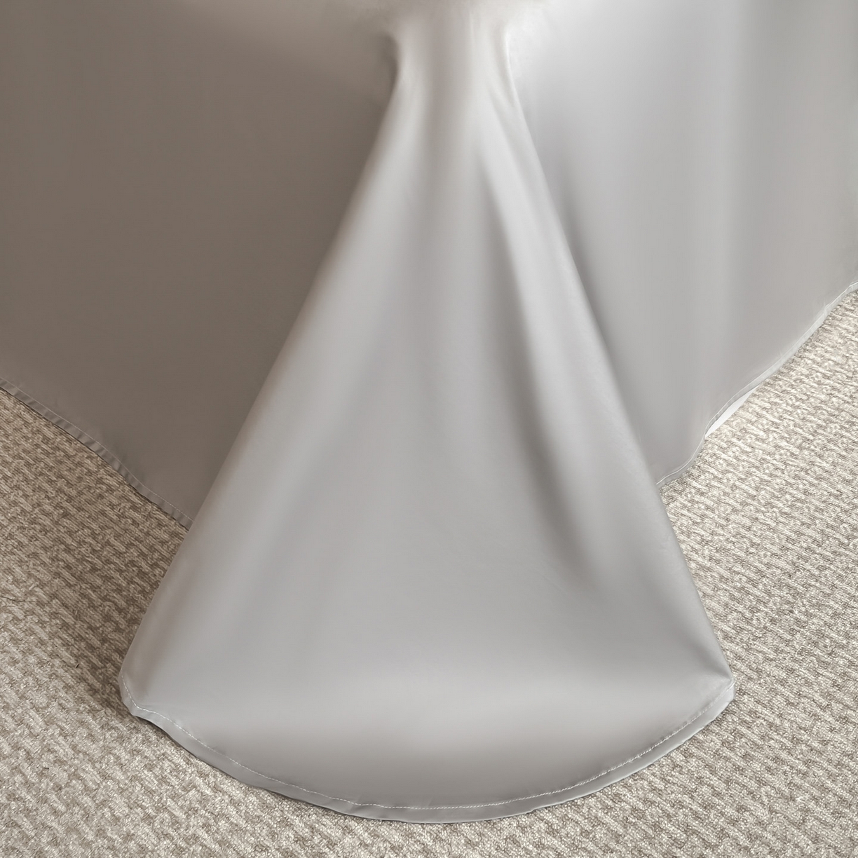 91家纺网 家纺一手货源 找家纺 博纳家纺 2025新款多色色织提花宽边高级简奢款亲肤棉四件套-纸落云烟 纸落云烟-浅灰