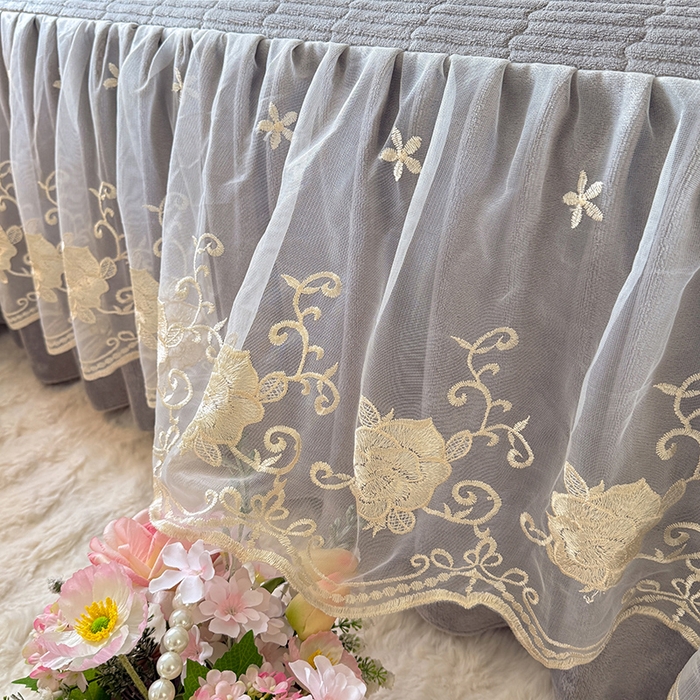 91家纺网 家纺一手货源 找家纺 美达家纺 2025新款牛奶绒纯色夹棉床裙 牛奶绒夹棉床裙-灰