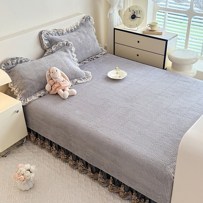 91家纺网 家纺一手货源 找家纺 （总）美达家纺 2025新款牛奶绒纯色夹棉榻榻米（可定制）