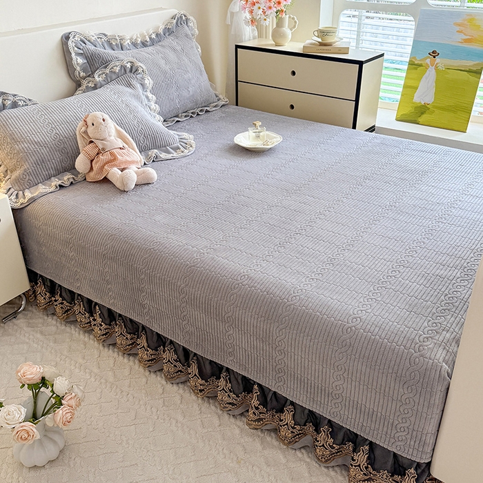 91家纺网 家纺一手货源 找家纺 （总）美达家纺 2025新款牛奶绒纯色夹棉榻榻米（可定制）