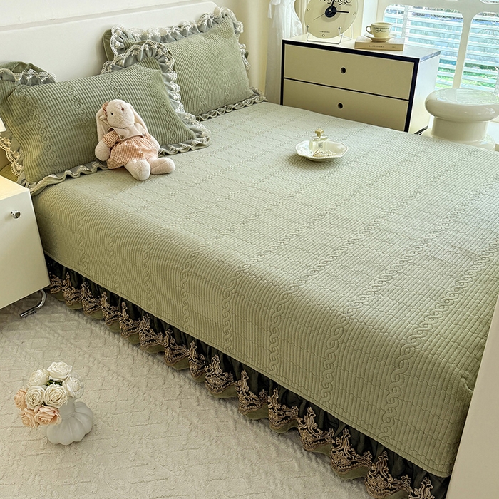 91家纺网 家纺一手货源 找家纺 美达家纺 2025新款牛奶绒纯色夹棉榻榻米 牛奶绒榻榻米-绿