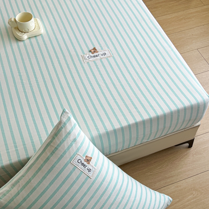 91家纺网 家纺一手货源 找家纺 （总）佳笠家居 2025新款kimi熊全棉色织水洗棉床笠枕套三件套