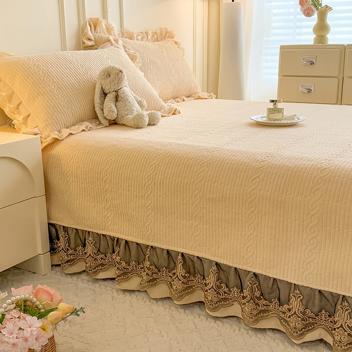 91家纺网 家纺一手货源 找家纺 美达家纺 2025新款牛奶绒纯色夹棉榻榻米 牛奶绒榻榻米-米白