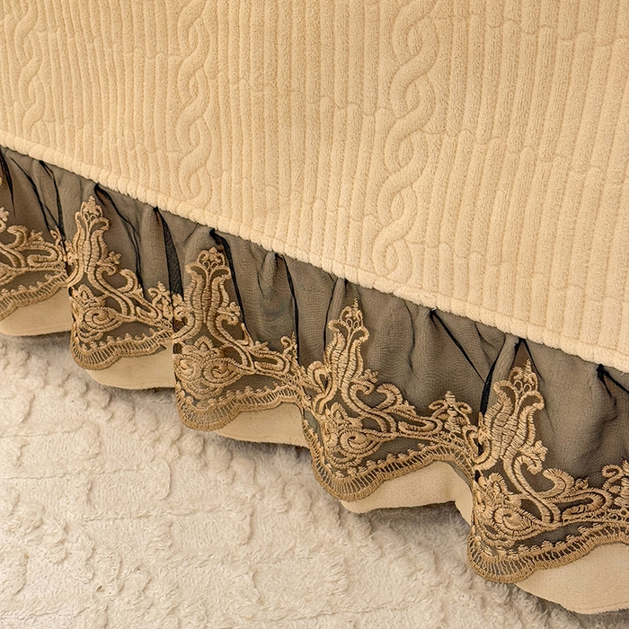 91家纺网 家纺一手货源 找家纺 美达家纺 2025新款牛奶绒纯色夹棉榻榻米 牛奶绒榻榻米-米白