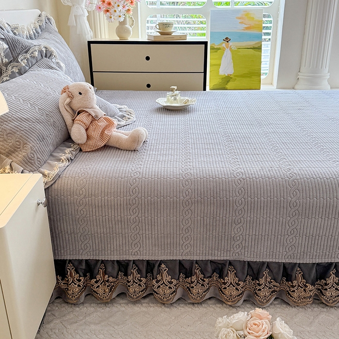 91家纺网 家纺一手货源 找家纺 美达家纺 2025新款牛奶绒纯色夹棉榻榻米 牛奶绒榻榻米-灰