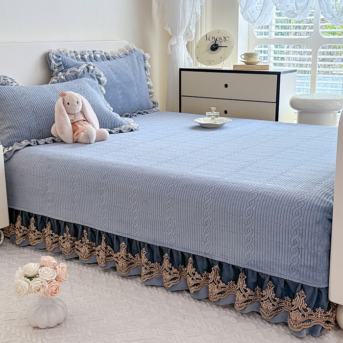 91家纺网 家纺一手货源 找家纺 美达家纺 2025新款牛奶绒纯色夹棉榻榻米 牛奶绒榻榻米-雾蓝