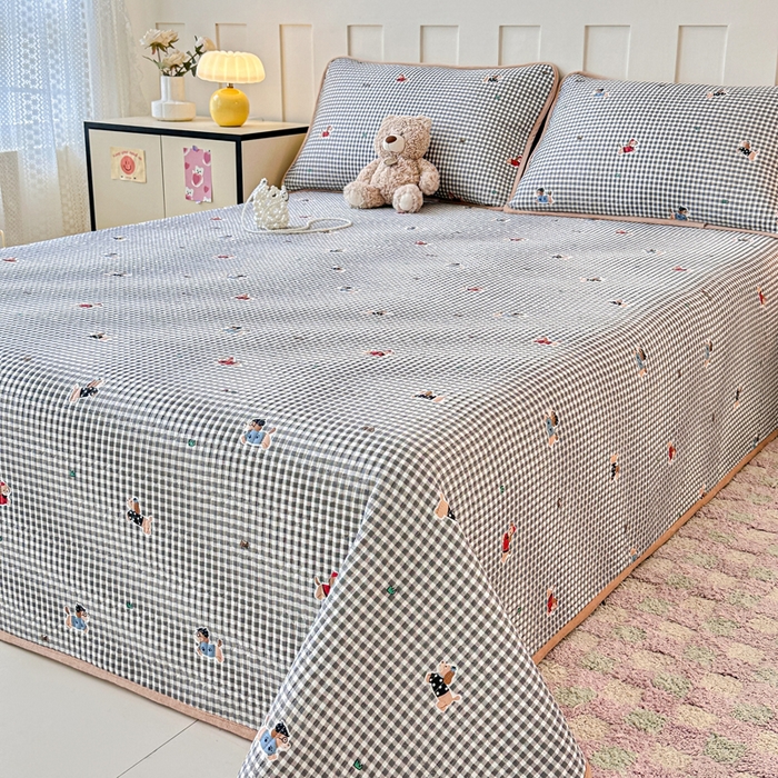 91家纺网 家纺一手货源 找家纺 岚吉家纺 2025新款全棉133*72宝宝绒棉加绒一面纯棉一面牛奶绒双面可用单床盖学生床床垫 床盖单件 灰格腊肠狗