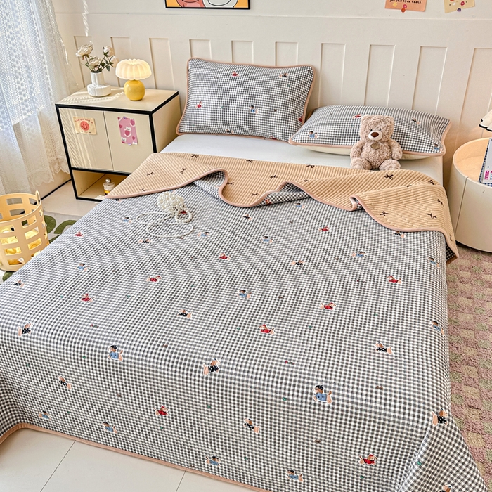 91家纺网 家纺一手货源 找家纺 岚吉家纺 2025新款全棉133*72宝宝绒棉加绒一面纯棉一面牛奶绒双面可用单床盖学生床床垫 床盖单件 灰格腊肠狗