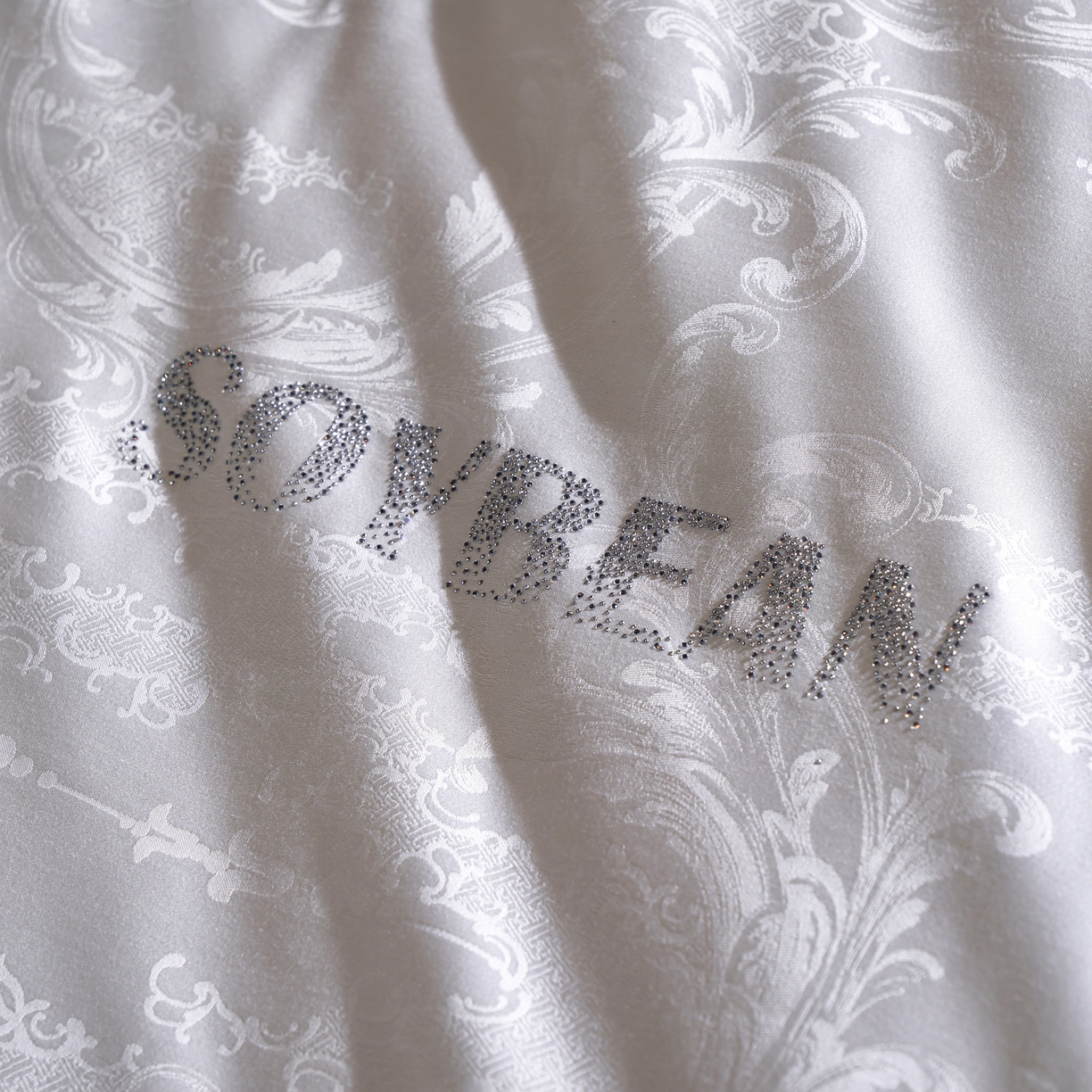 91家纺网 家纺一手货源 找家纺 朴罗 （ 原岚图） 2025新款生物基黄金大豆被二合一子母被立体加厚被芯多功能四季被 珠玉满堂 月光白