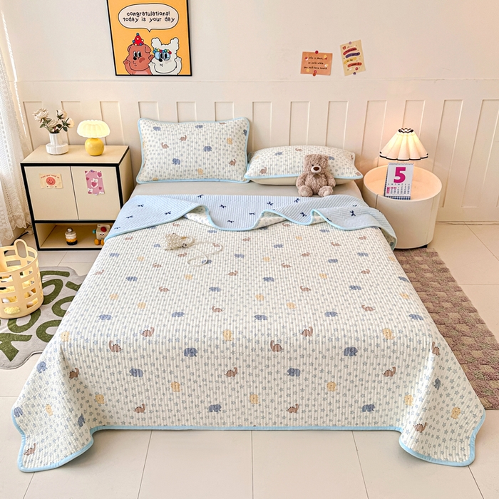 91家纺网 家纺一手货源 找家纺 岚吉家纺 2025新款全棉133*72宝宝绒棉加绒一面纯棉一面牛奶绒双面可用单床盖学生床床垫 床盖单件 蓝星动物园