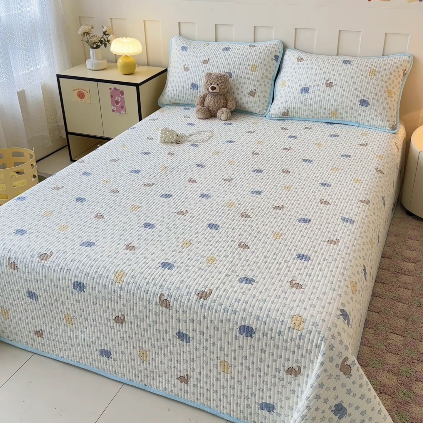 91家纺网 家纺一手货源 找家纺 岚吉家纺 2025新款全棉133*72宝宝绒棉加绒一面纯棉一面牛奶绒双面可用单床盖学生床床垫 床盖单件 蓝星动物园