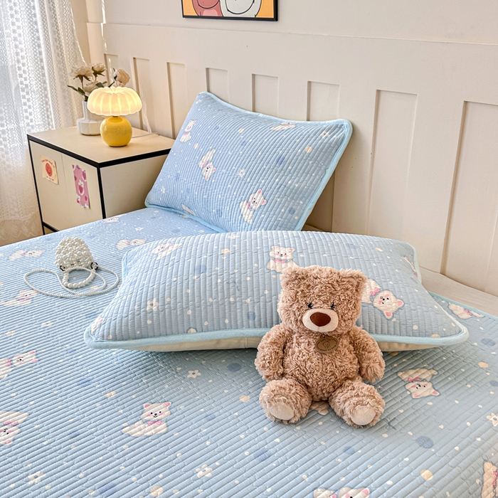 91家纺网 家纺一手货源 找家纺 岚吉家纺 2025新款全棉133*72宝宝绒棉加绒一面纯棉一面牛奶绒双面可用单床盖学生床床垫 床盖单件 泡芙狗狗