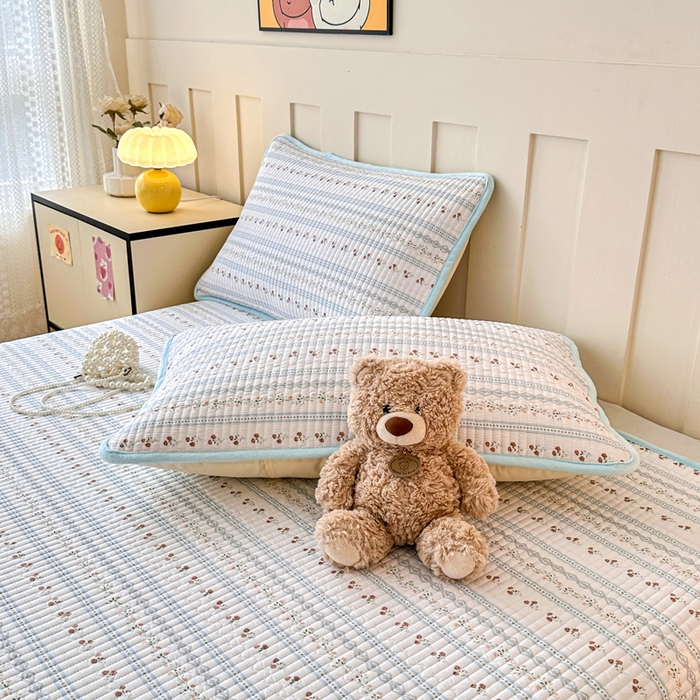 91家纺网 家纺一手货源 找家纺 岚吉家纺 2025新款全棉133*72宝宝绒棉加绒一面纯棉一面牛奶绒双面可用单床盖学生床床垫 床盖单件 樱桃花