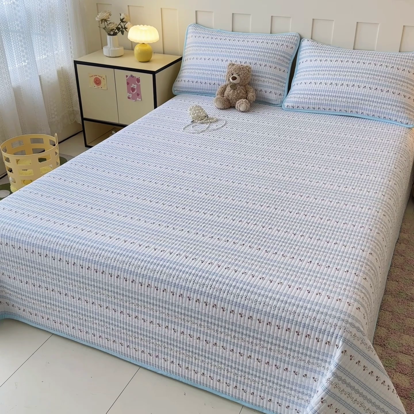 91家纺网 家纺一手货源 找家纺 岚吉家纺 2025新款全棉133*72宝宝绒棉加绒一面纯棉一面牛奶绒双面可用单床盖学生床床垫 床盖单件 樱桃花