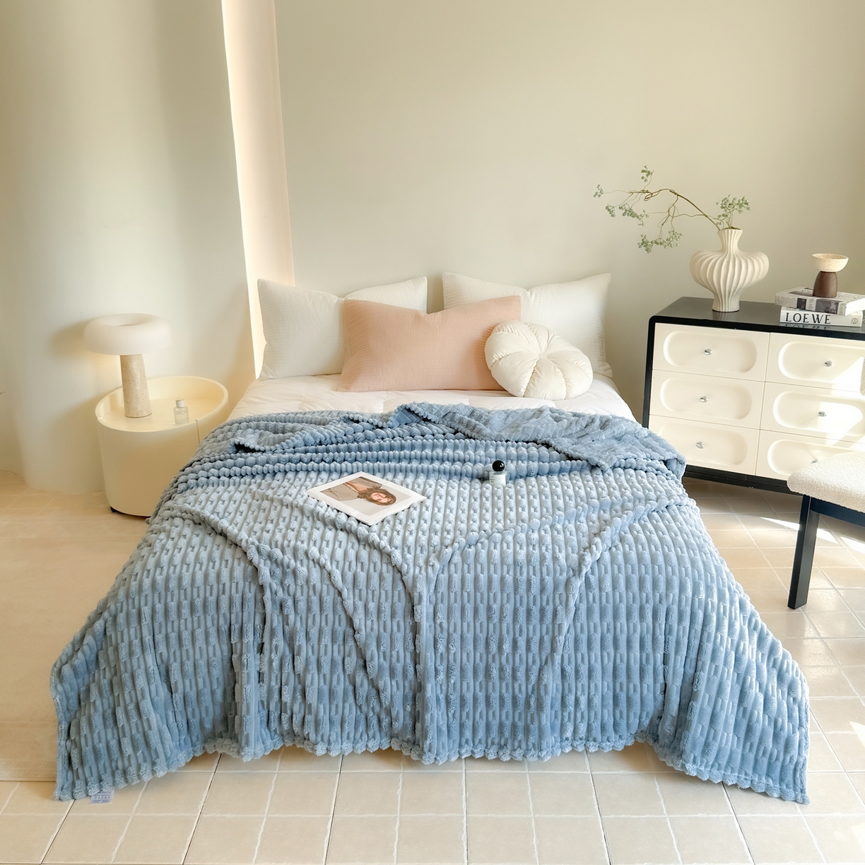 91家纺网 家纺一手货源 找家纺 （总）穆琪 2025新款高克重竹节绒毛毯兔毛绒办公家用多功能毯子