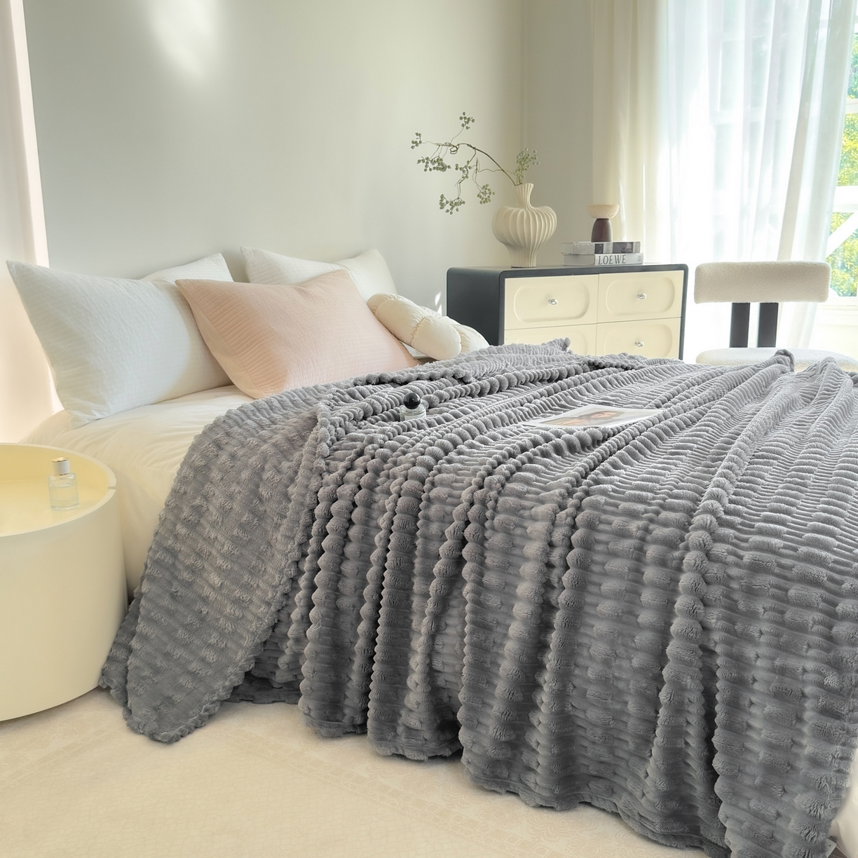 91家纺网 家纺一手货源 找家纺 （总）穆琪 2025新款高克重竹节绒毛毯兔毛绒办公家用多功能毯子