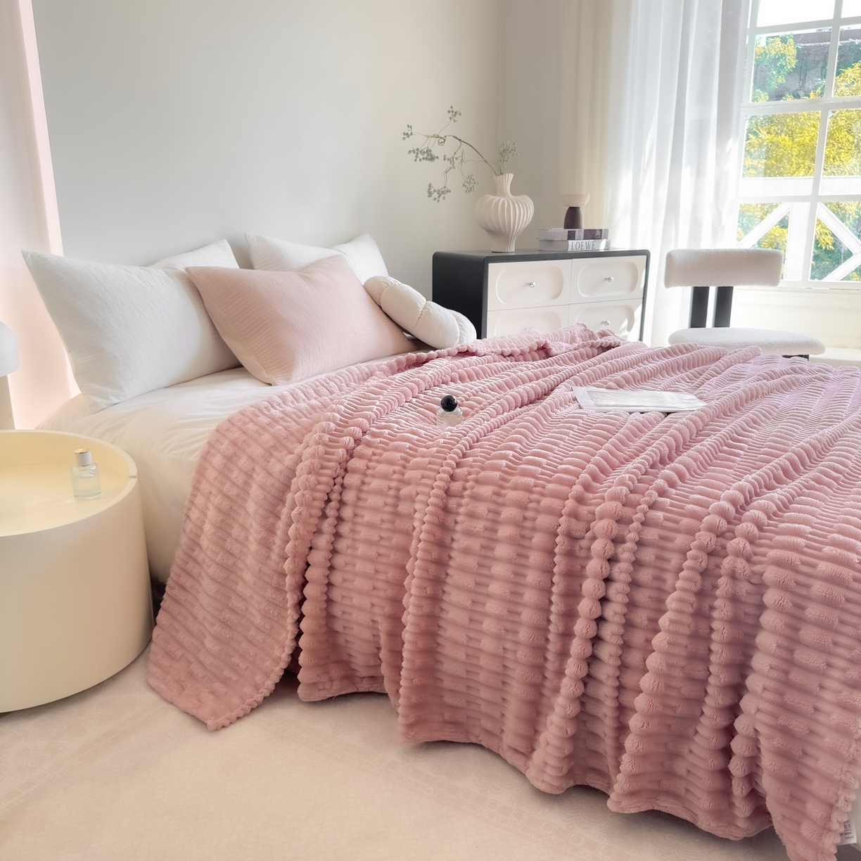 91家纺网 家纺一手货源 找家纺 穆琪 2025新款高克重竹节绒毛毯兔毛绒办公家用多功能毯子 珊瑚粉