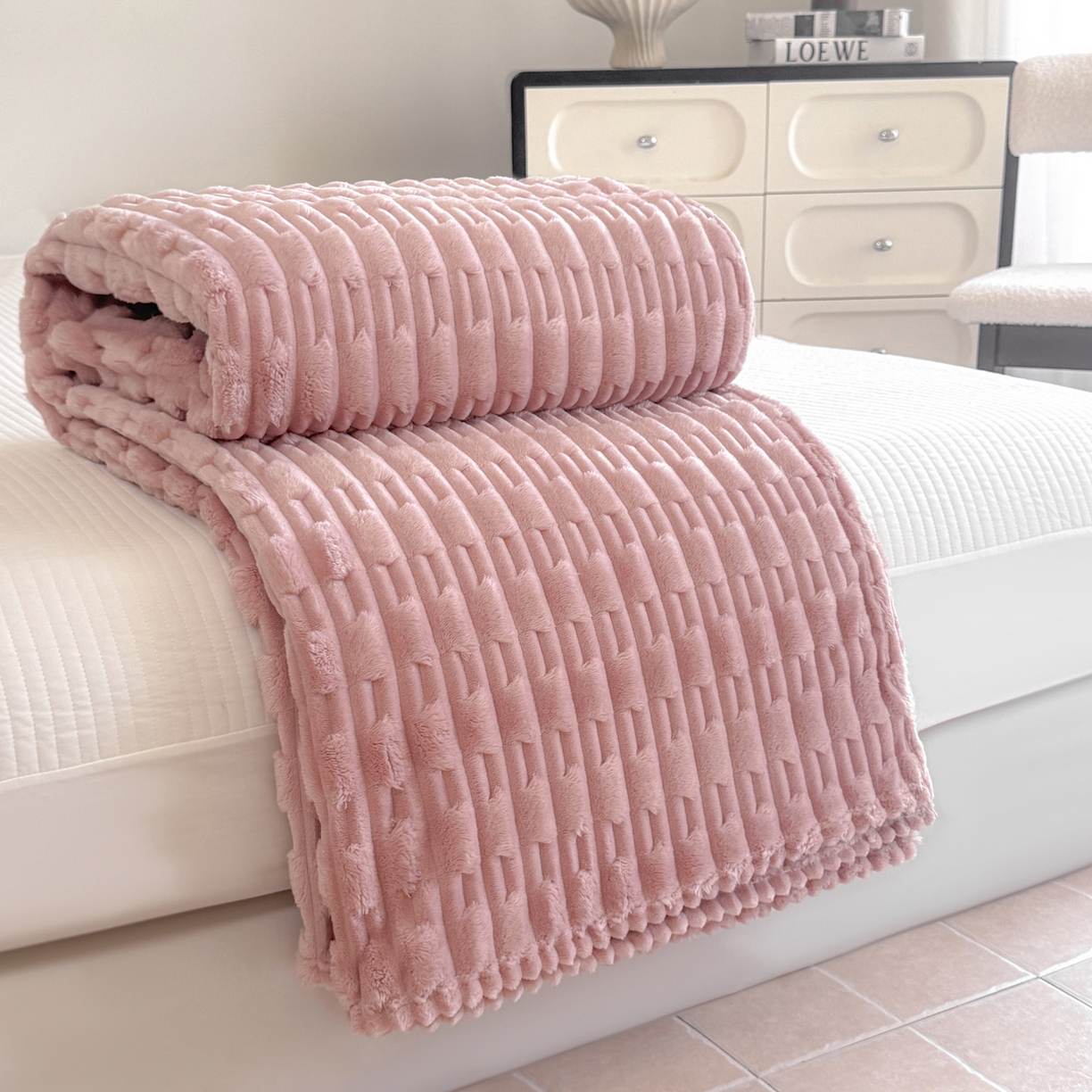 91家纺网 家纺一手货源 找家纺 穆琪 2025新款高克重竹节绒毛毯兔毛绒办公家用多功能毯子 珊瑚粉