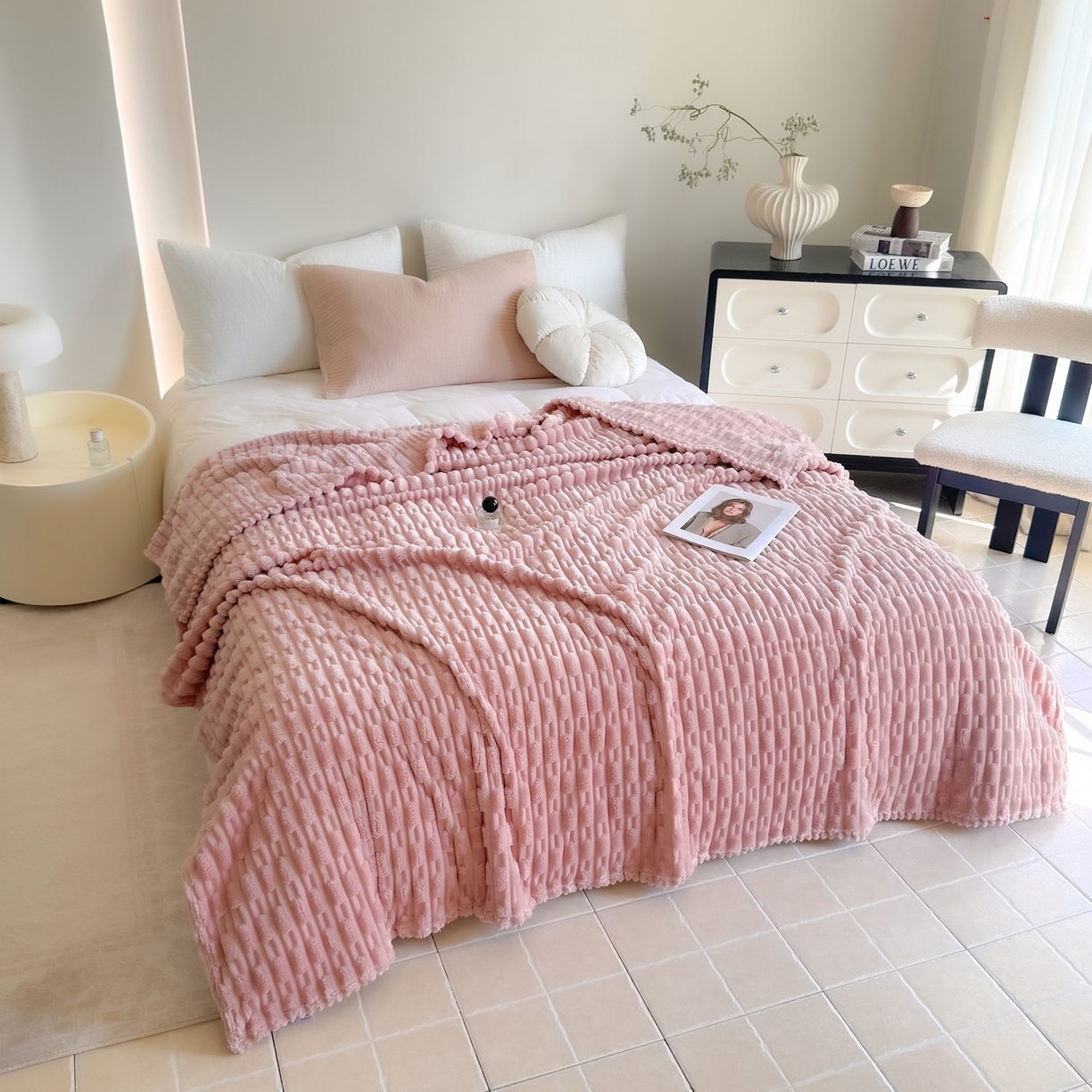 91家纺网 家纺一手货源 找家纺 穆琪 2025新款高克重竹节绒毛毯兔毛绒办公家用多功能毯子 珊瑚粉